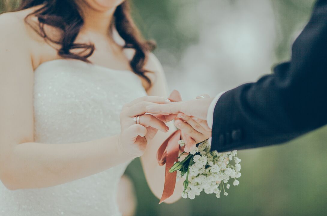 Pleidooi voor vrouwen, waarom niet gewoon trouwen? | HLB Nederland
