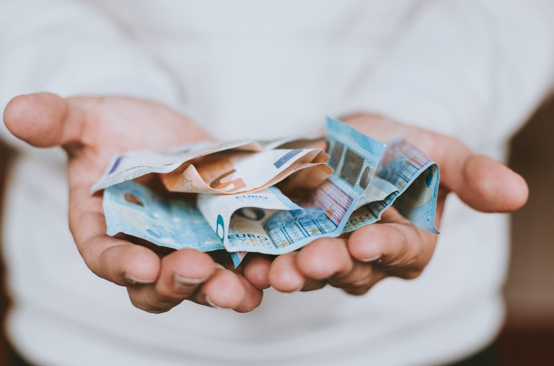 Meldplicht voor uitbetaalde bedragen aan derden door inhoudingsplichtige uitbetalers