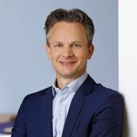 J.J.J. (Joost) Sterk AA