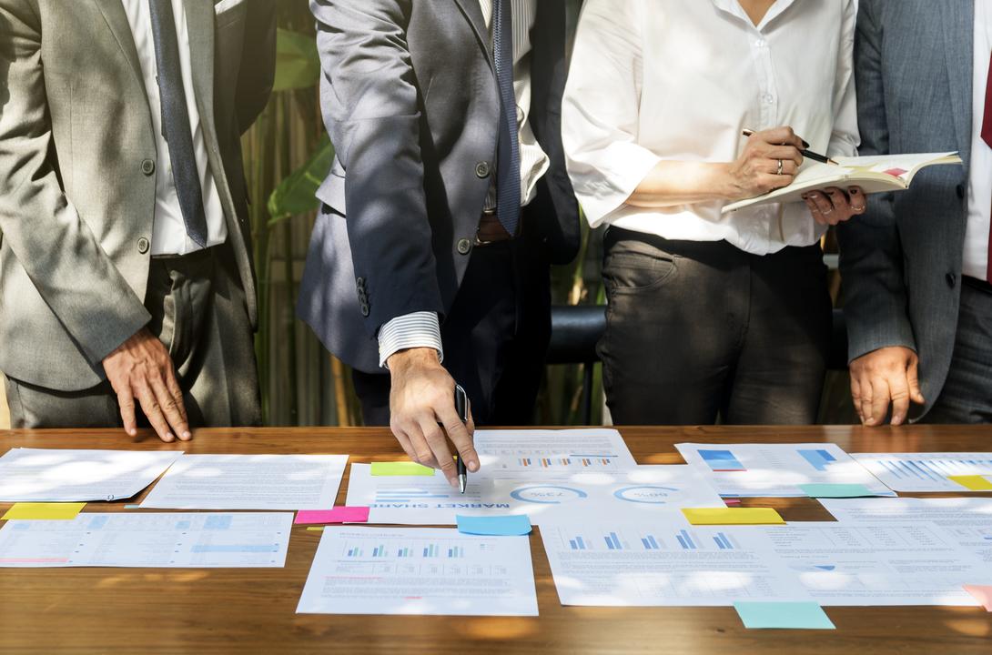 Administratie: zelf doen of uitbesteden?
